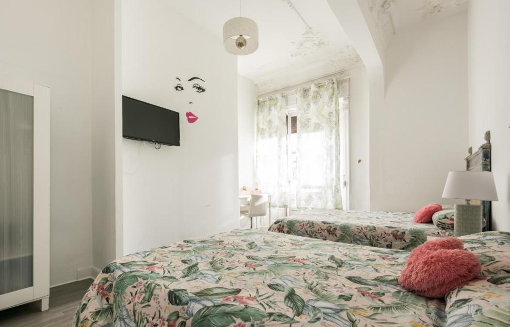 M&F 7 Rooms/7 Bathrooms Over Gran Via Madrid Exterior foto