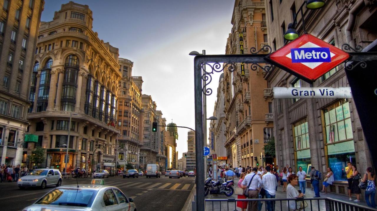 M&F 7 Rooms/7 Bathrooms Over Gran Via Madrid Exterior foto